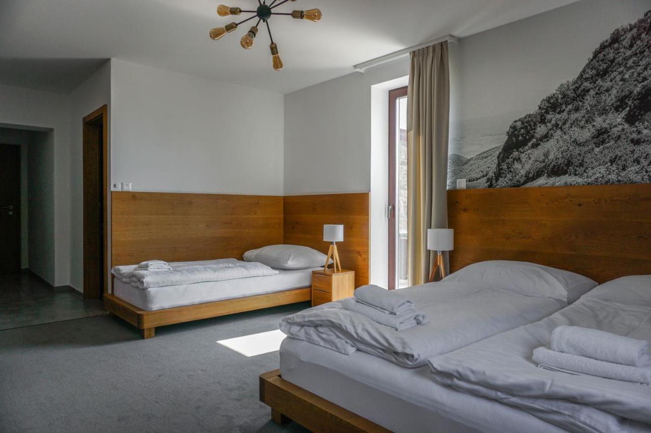 Apartmany Sport & Ski Valča エクステリア 写真
