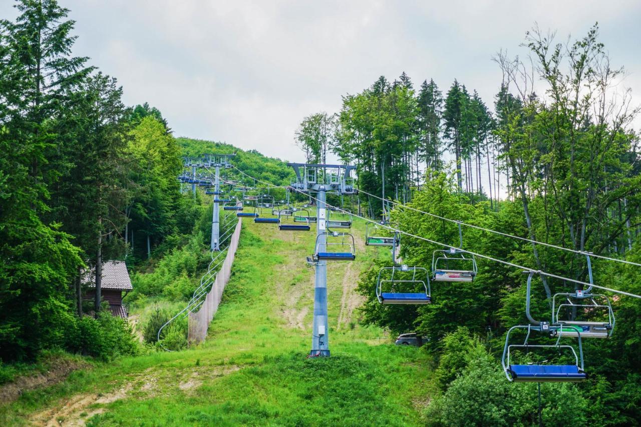 Apartmany Sport & Ski Valča エクステリア 写真